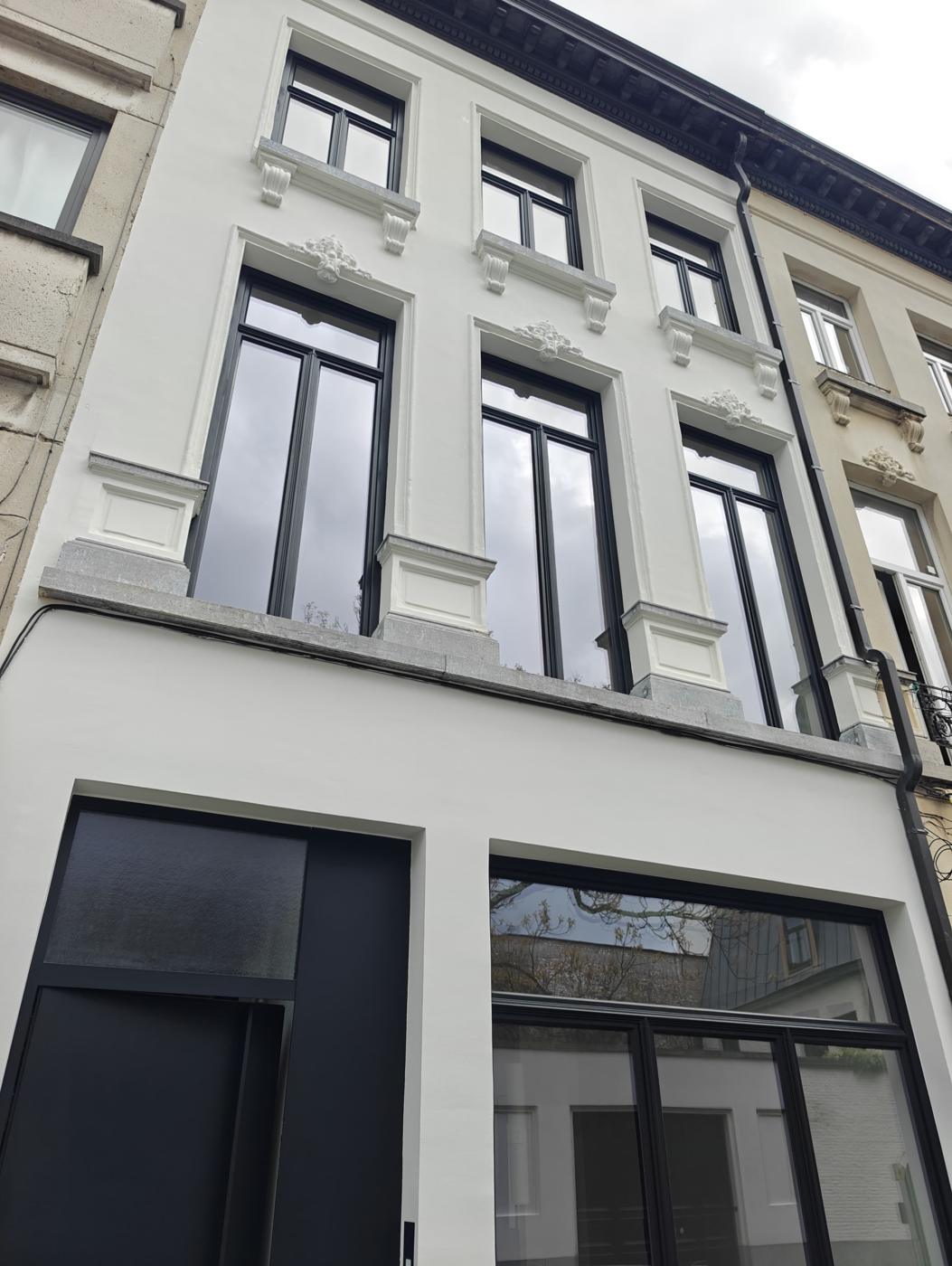 Renovatie van een voorgevel in Antwerpen